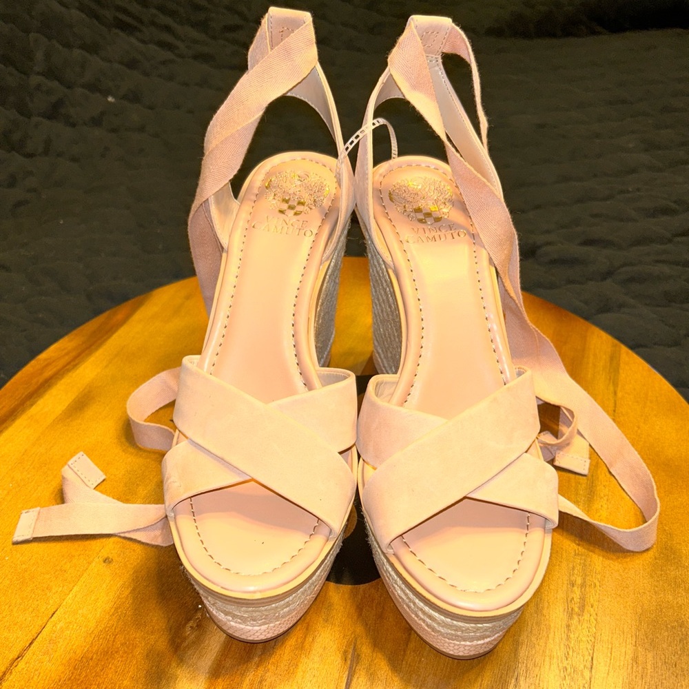 Vince Camuto Nude wedge sandals | NWOB| 9.5